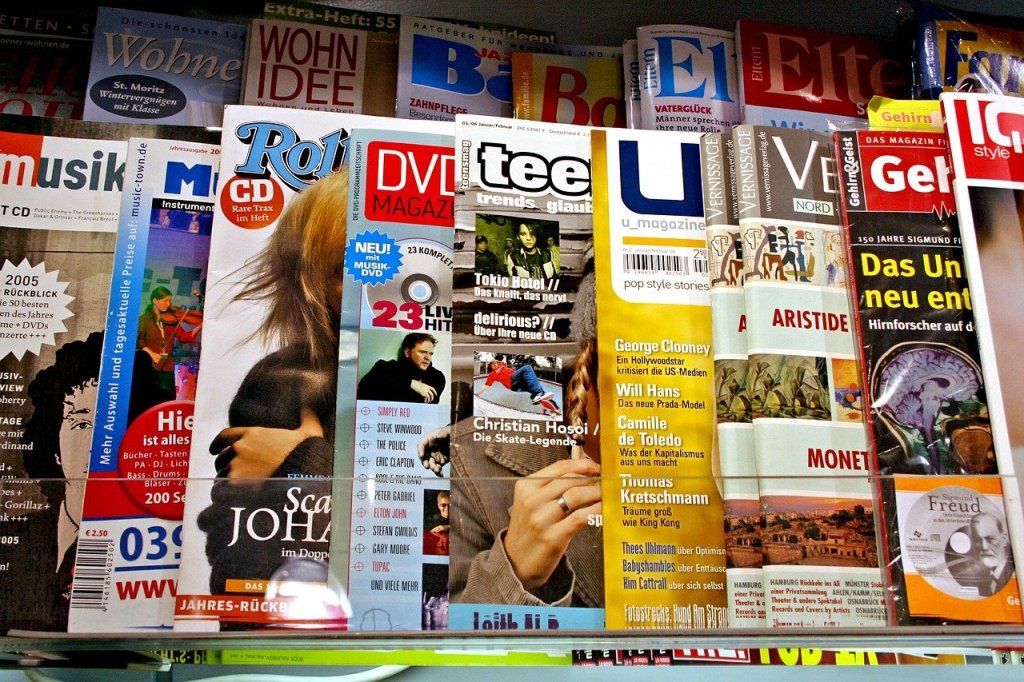 How tech startups can get their products written about in popular business publications. Magazines. #startups #products #PR #marketing #fieldmarrketing #makringtips #publicrelations #hacks #entrepreneursuncovered #business #websites #makeitbig #howto   